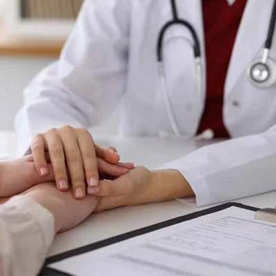 أطباء في المنزل في دبي وأبو ظبي والشارقة والعين