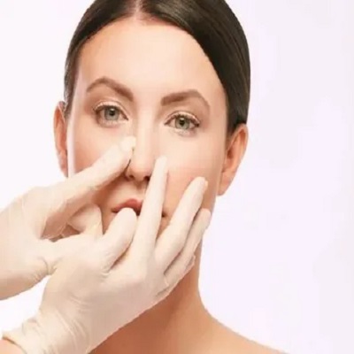 تكلفة تجميل الأنف المغلق في دبي وأبوظبي والشارقة والعين