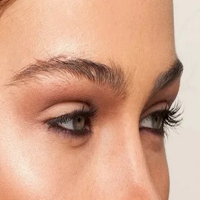 تكلفة زراعة شعر الحواجب في دبي